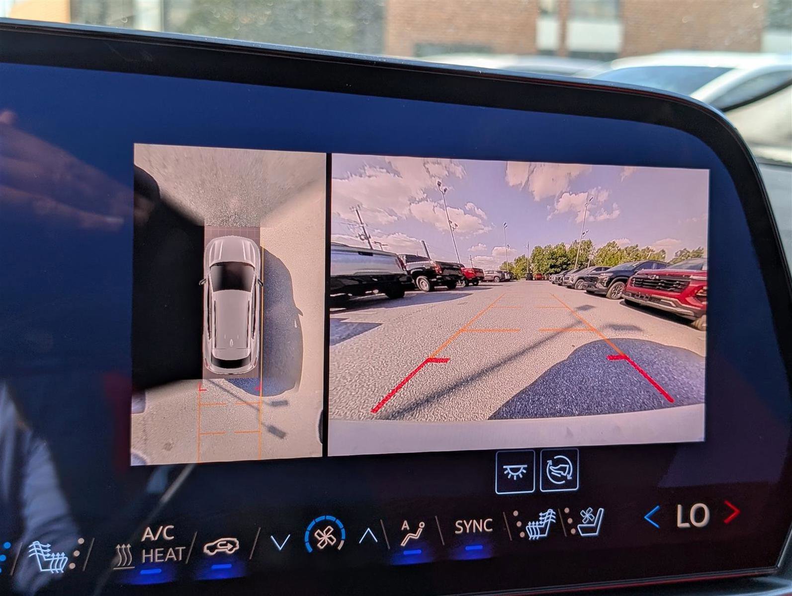 New 2025 Chevrolet Equinox EV RS w/ Active Safety Package 3 image 25