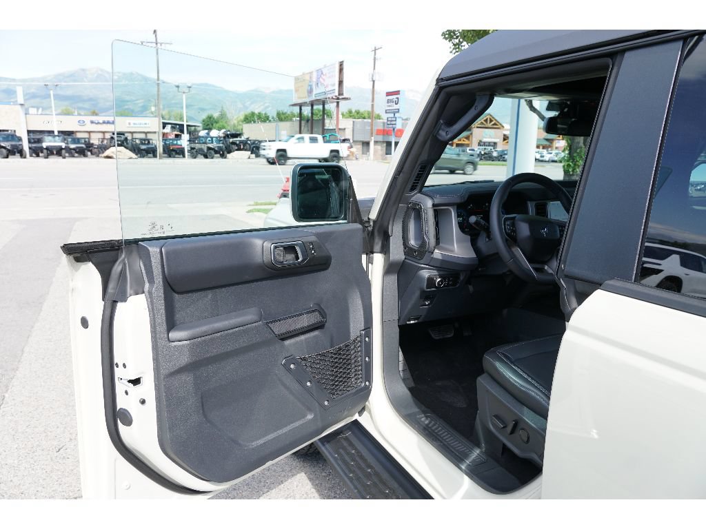 New 2026 Ford Bronco Outer Banks AWD/4WD image 6