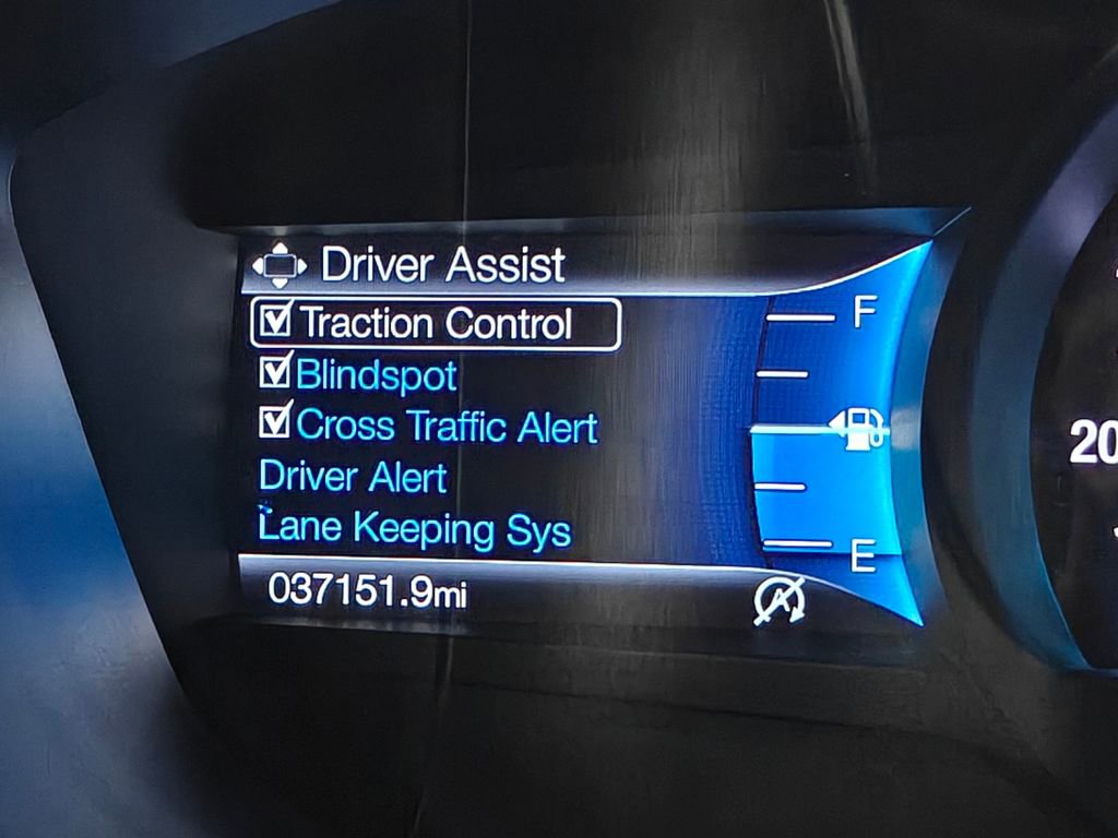 Used 2020 Ford Fusion SE image 37