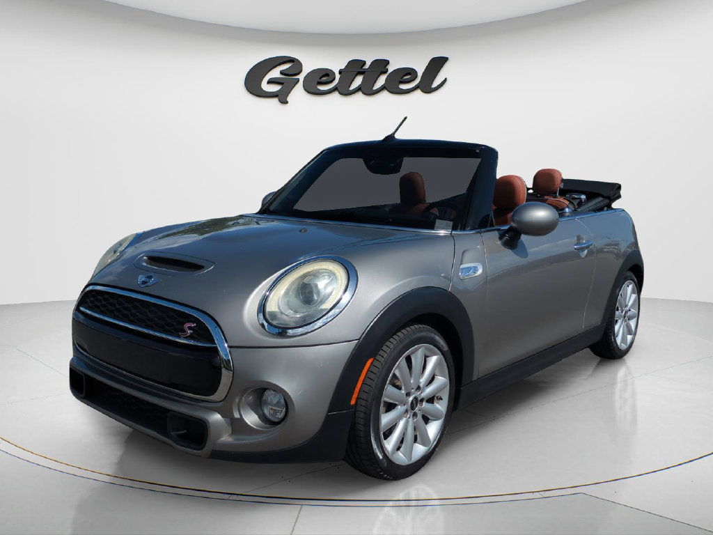 Used 2017 MINI Cooper S FWD image 1
