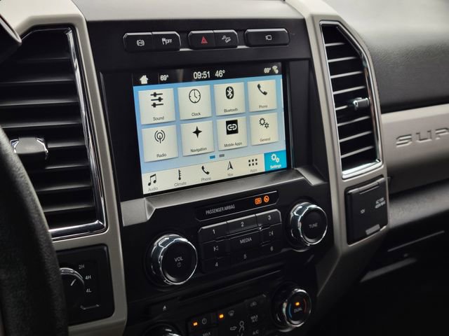 Used 2018 Ford F250 Lariat w/ Chrome Package image 17