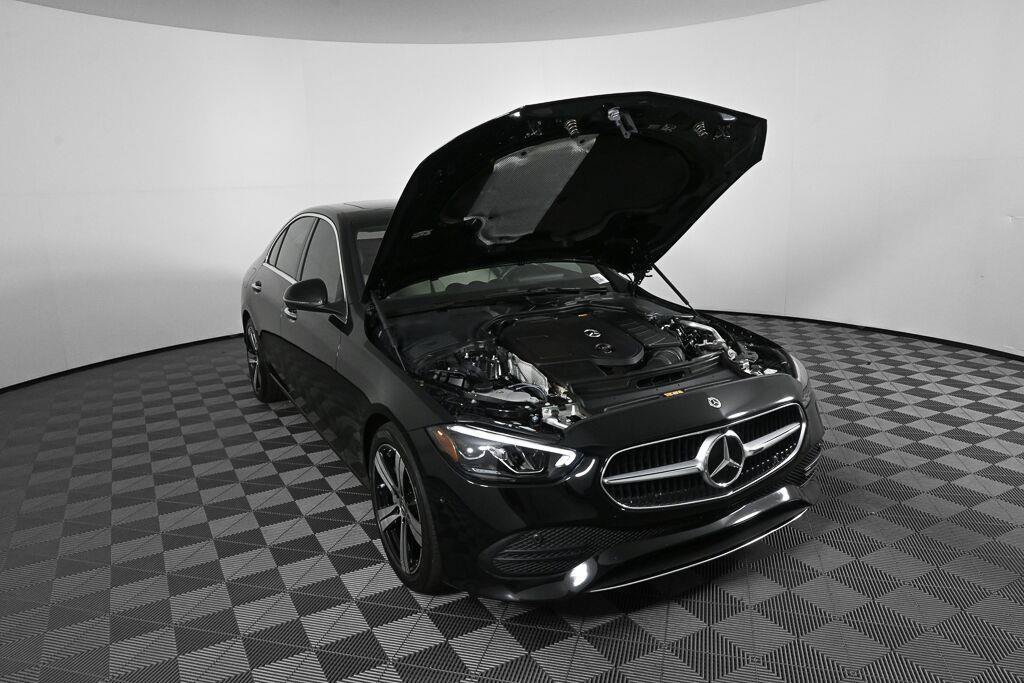 Used 2023 Mercedes-Benz C 300 Sedan image 32
