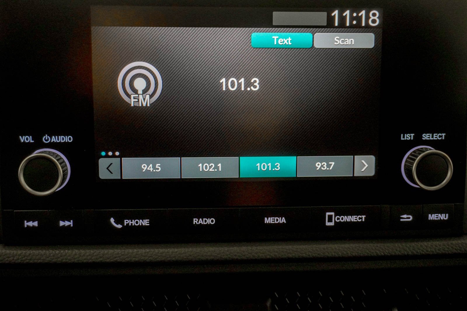 Certified 2025 Honda CR-V EX image 24