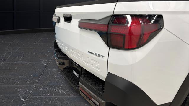 Used 2025 Hyundai Santa Cruz XRT image 38