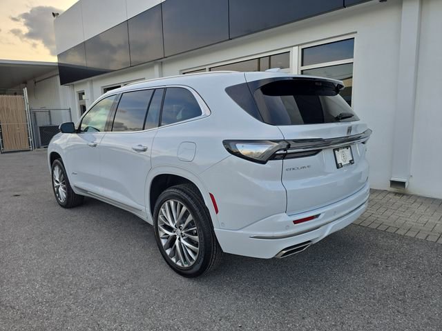 New 2026 Buick Enclave Avenir w/ Super Cruise Package image 5