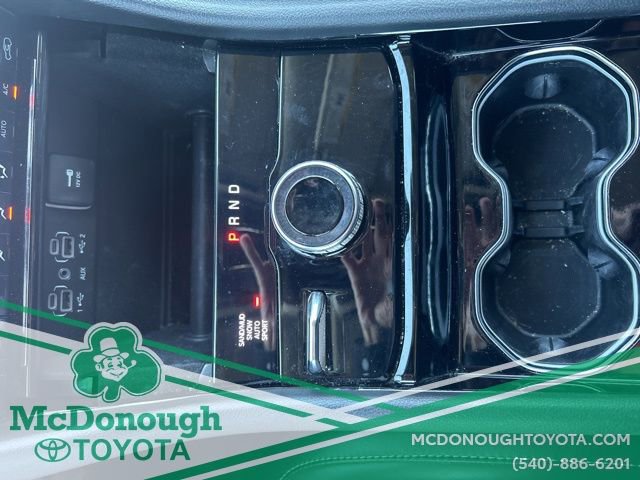 Used 2022 Jeep Grand Cherokee L Limited image 14