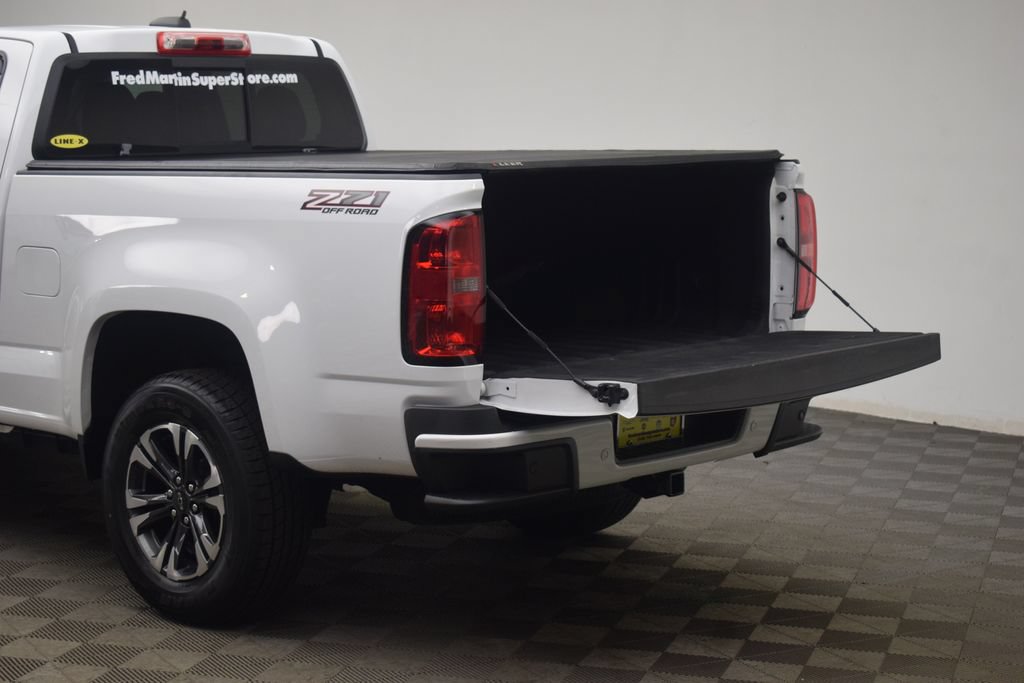 Used 2022 Chevrolet Colorado Z71 w/ Safety Package AWD/4WD image 29