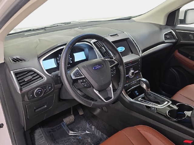 Certified 2017 Ford Edge Titanium w/ Equipment Group 302A AWD/4WD image 16