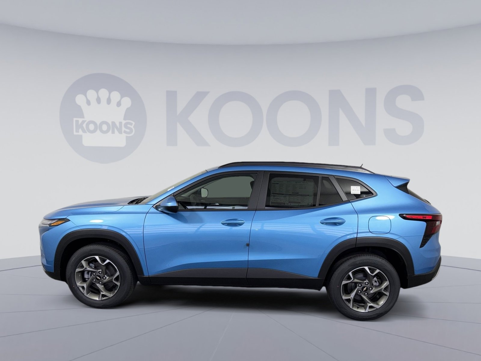 New 2026 Chevrolet Trax LT FWD image 2