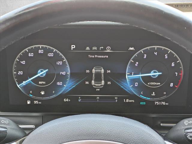 Used 2023 Kia Carnival SX Prestige FWD image 11
