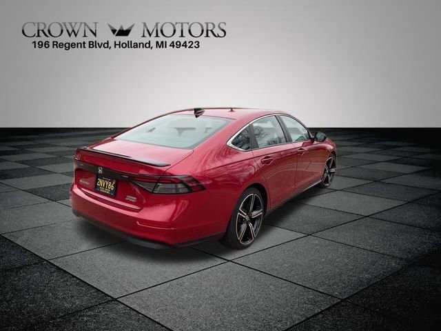 Used 2023 Honda Accord Sport image 3