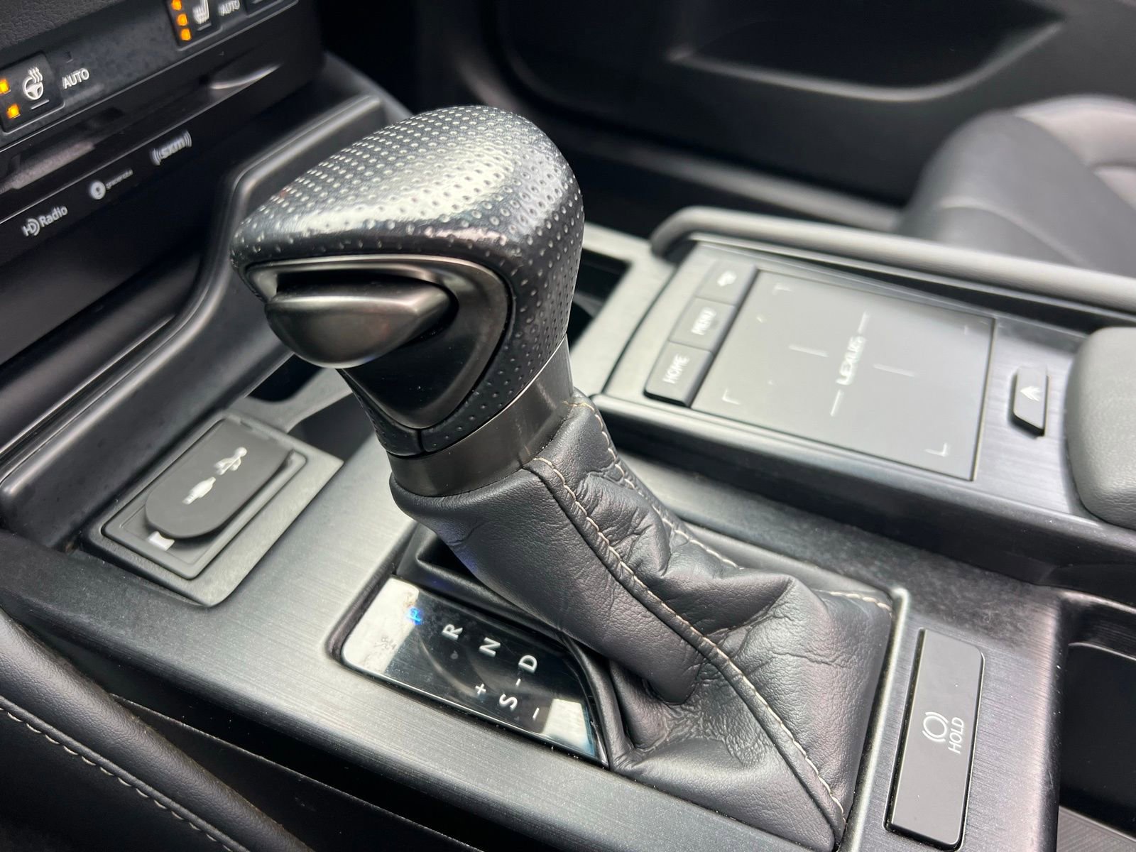 Used 2020 Lexus ES 350 F Sport w/ Accessory Package FWD image 39