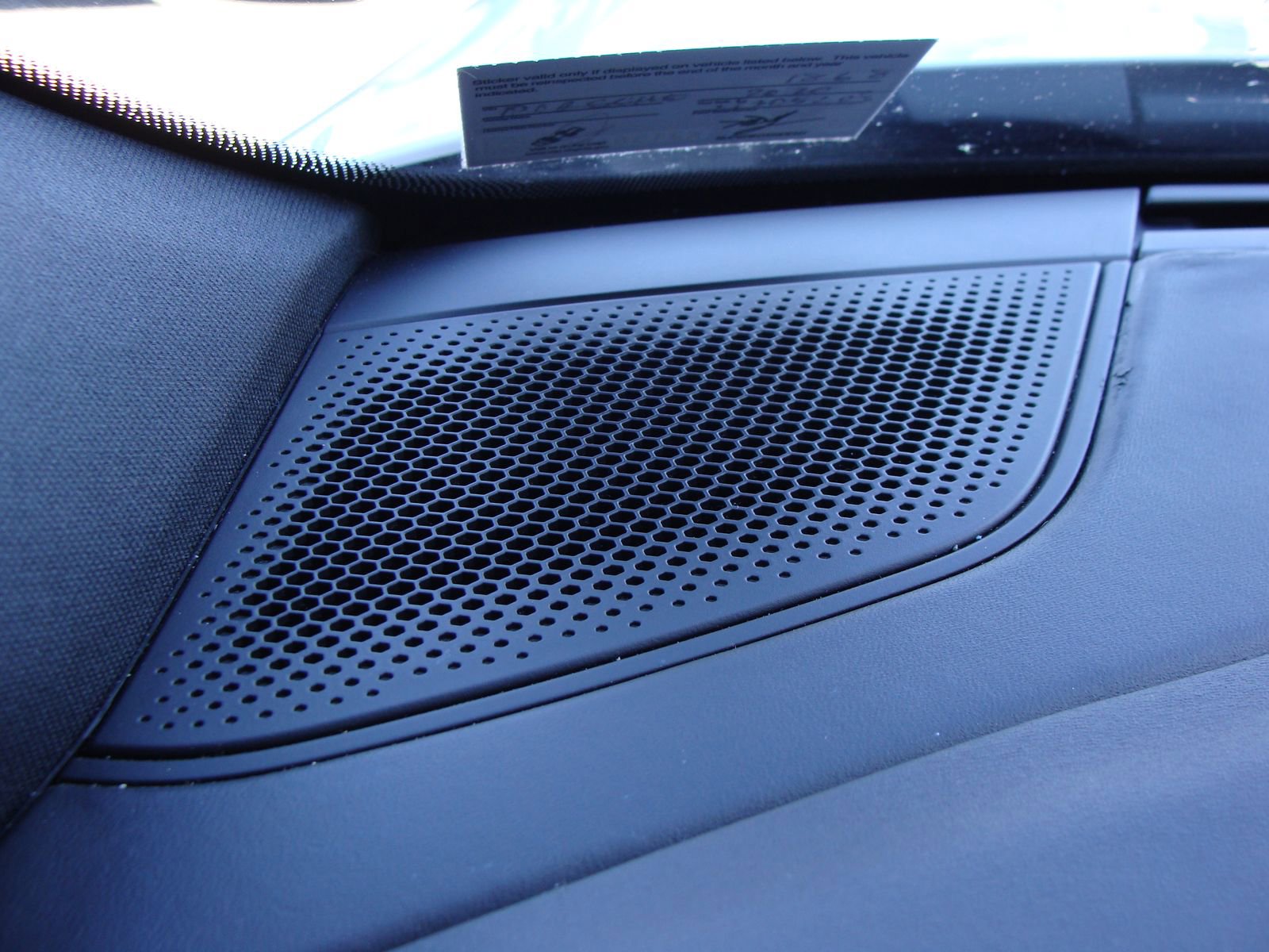 Used 2020 Porsche Taycan 4S image 34