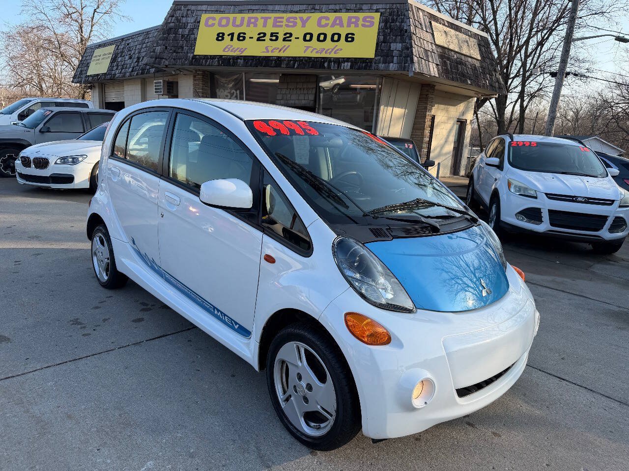 Used 2012 Mitsubishi i ES RWD image 1