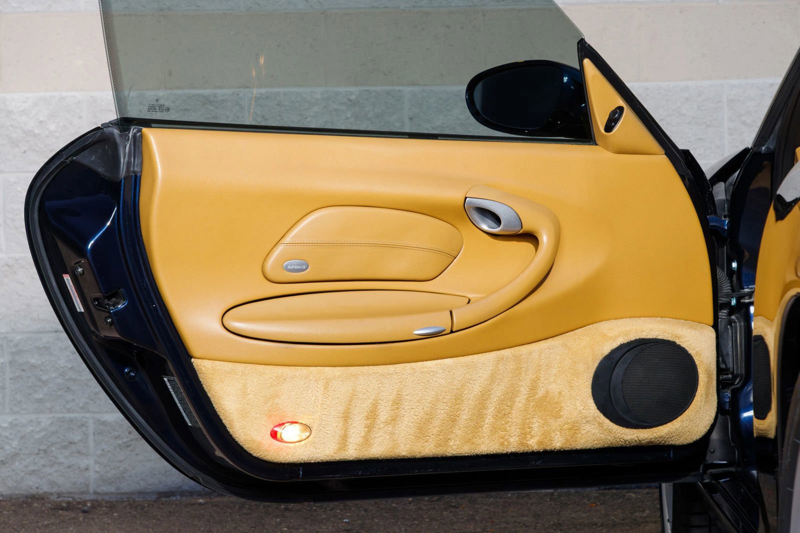 Used 2003 Porsche 911 Carrera image 76