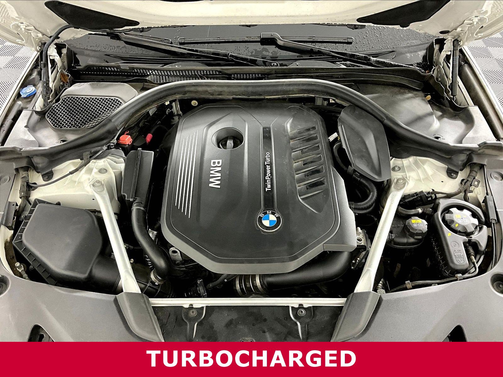 Used 2018 BMW 540i xDrive AWD/4WD image 29
