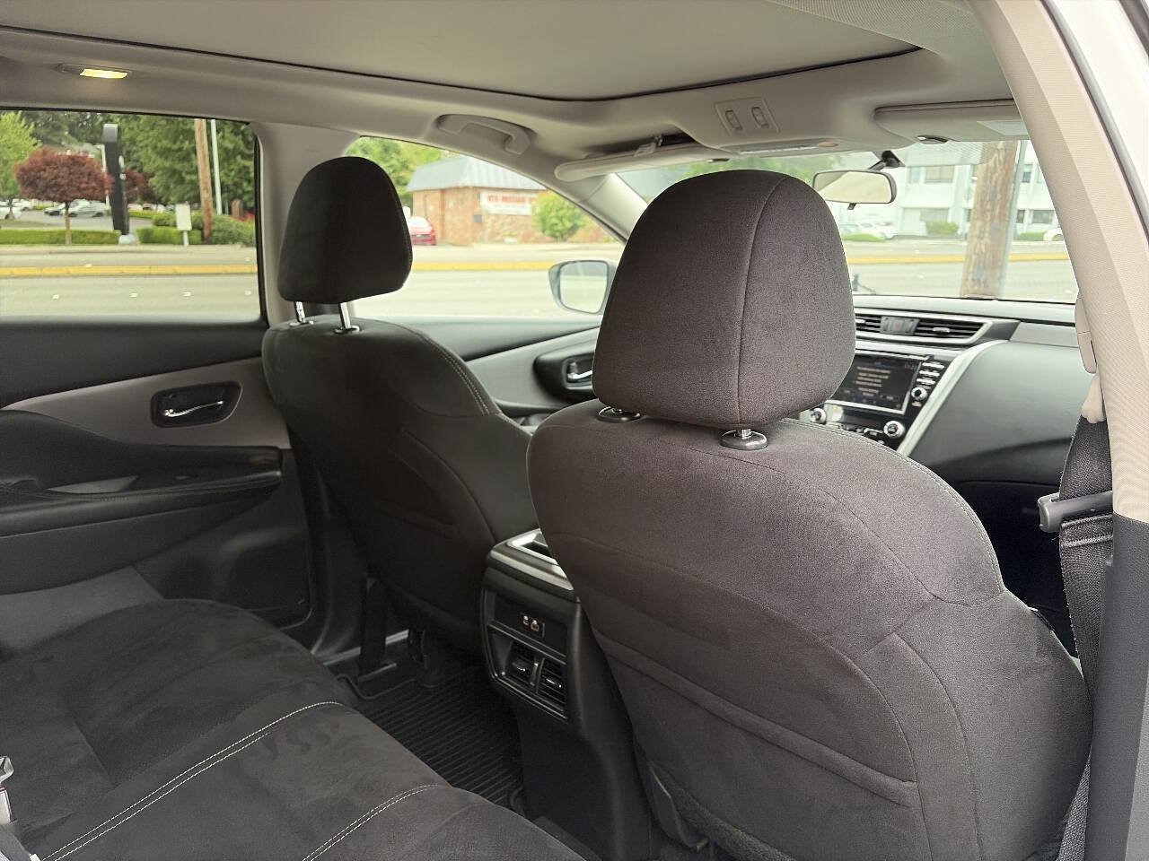 Used 2019 Nissan Murano SV AWD/4WD image 27