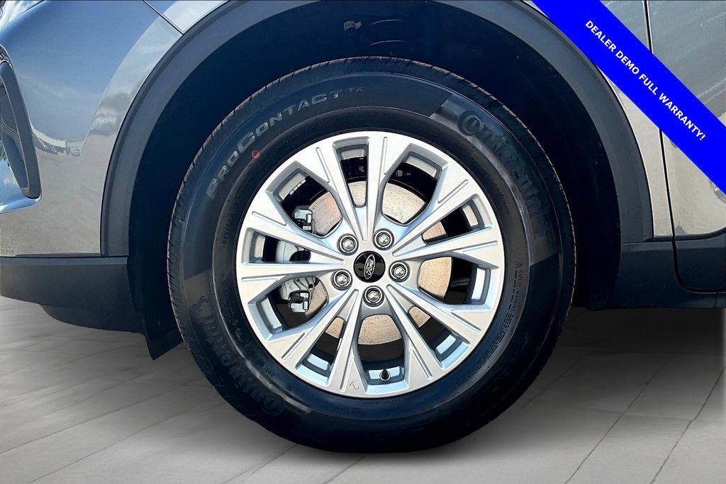 New 2025 Ford Escape Active w/ Active Premium Tech Pack image 11