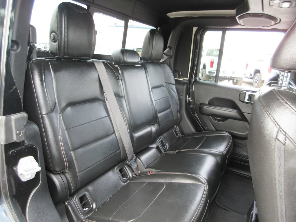 Used 2020 Jeep Gladiator Overland AWD/4WD image 22