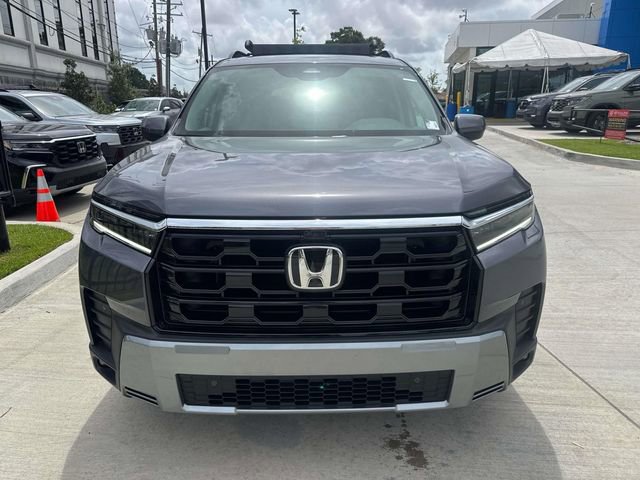 New 2026 Honda Pilot Touring image 2