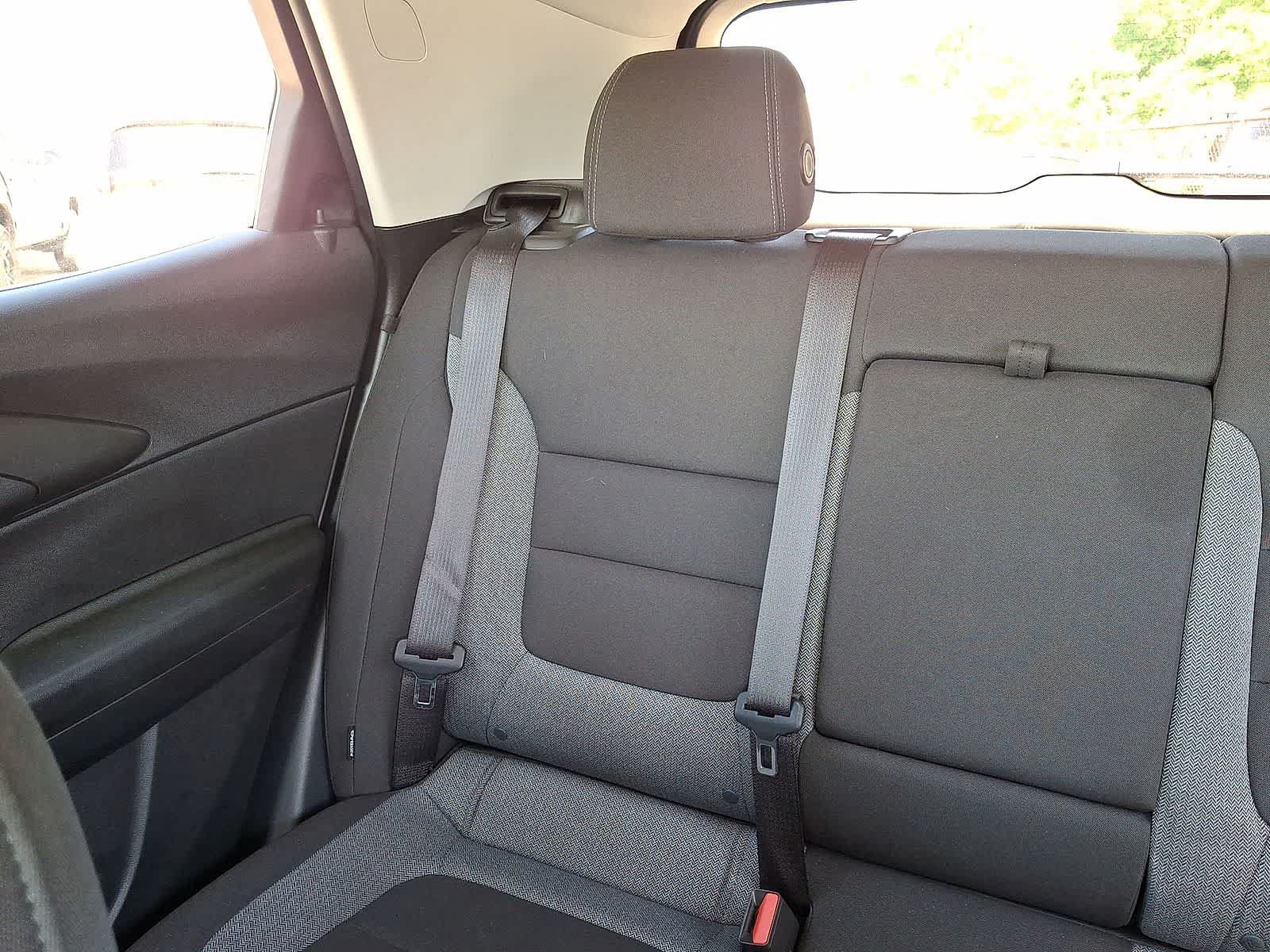 Used 2024 Chevrolet TrailBlazer LT w/ Convenience Package FWD image 13