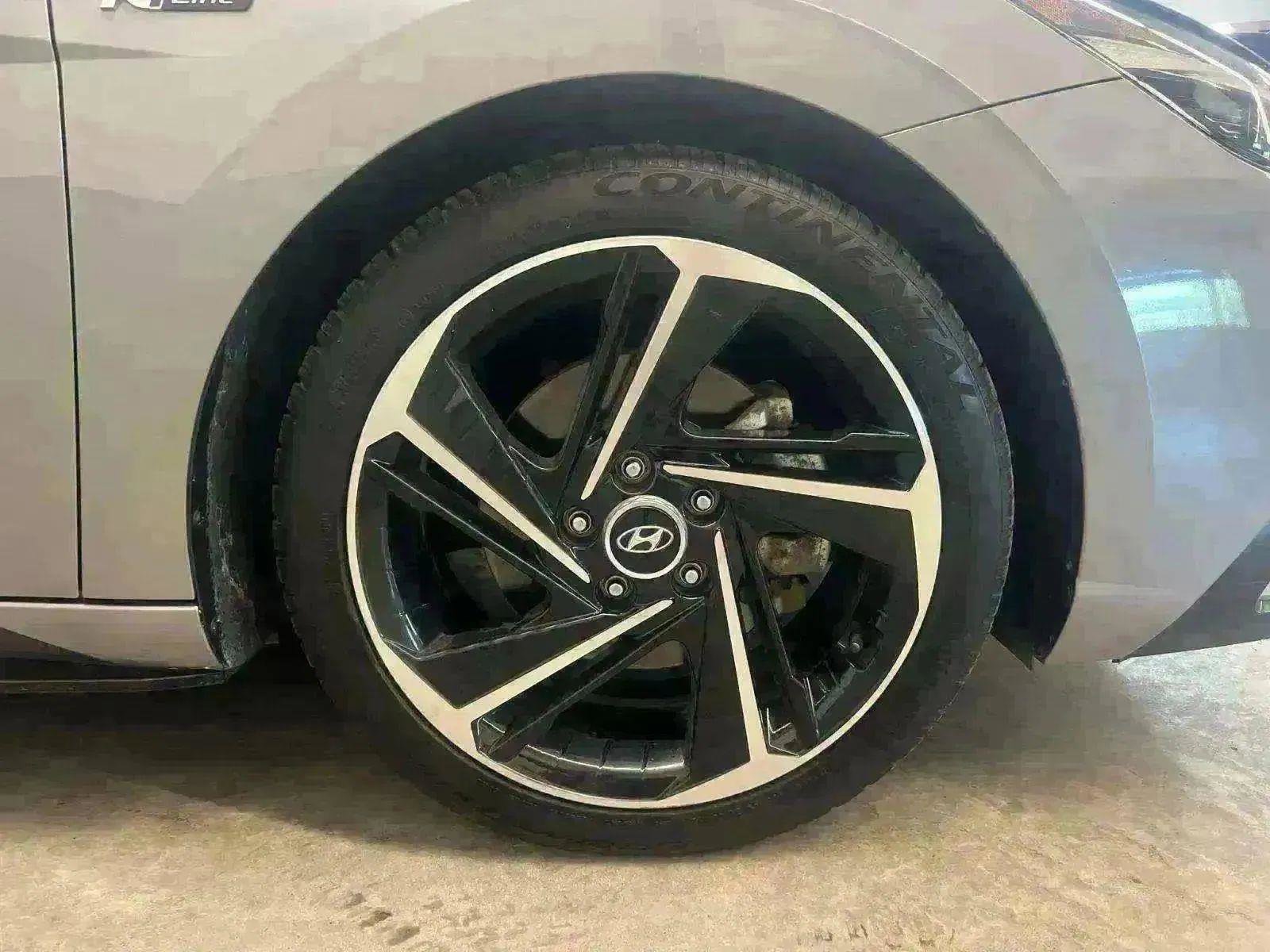 Used 2023 Hyundai Elantra N Line image 17