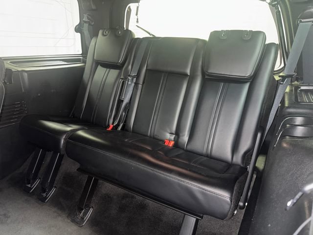 Used 2015 Lincoln Navigator 4WD image 30