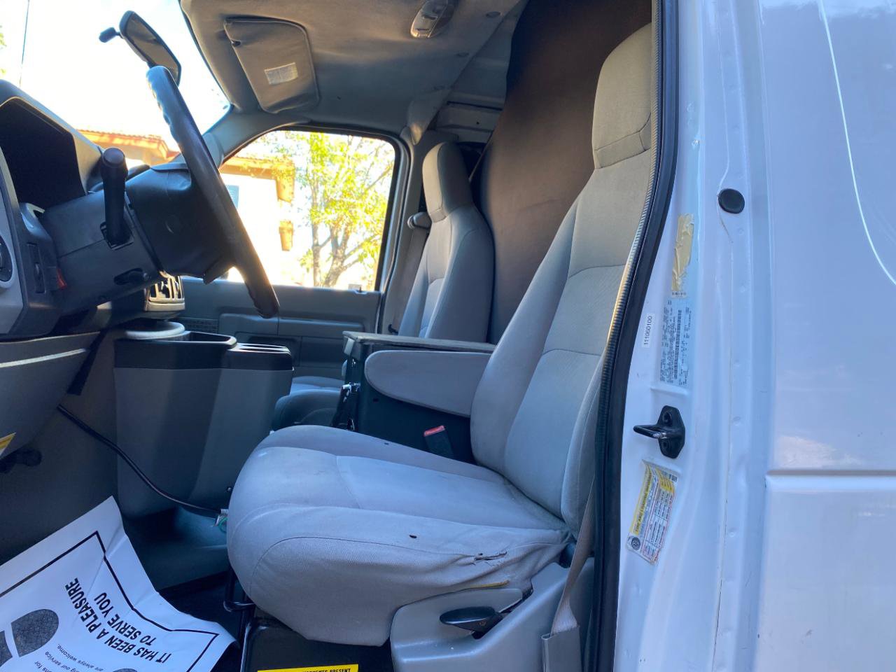 Used 2010 Ford E-250 and Econoline 250 image 19