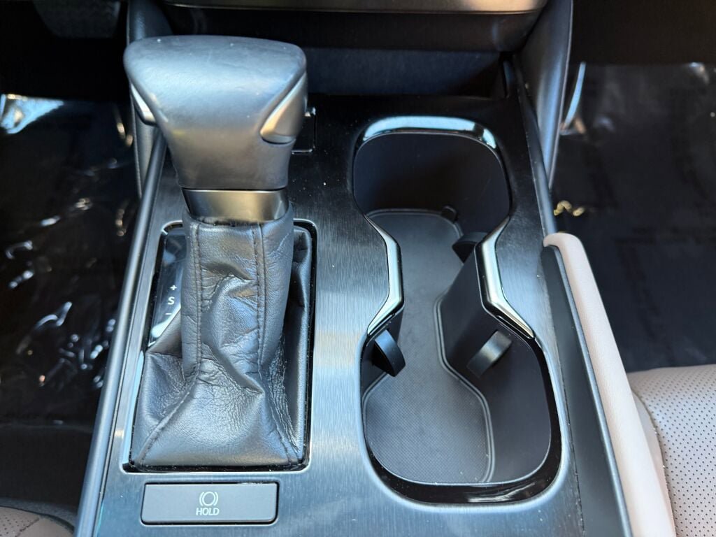 Used 2023 Lexus ES 350 w/ Premium Package image 20
