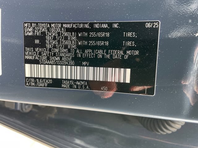 Used 2025 Toyota Grand Highlander AWD image 30