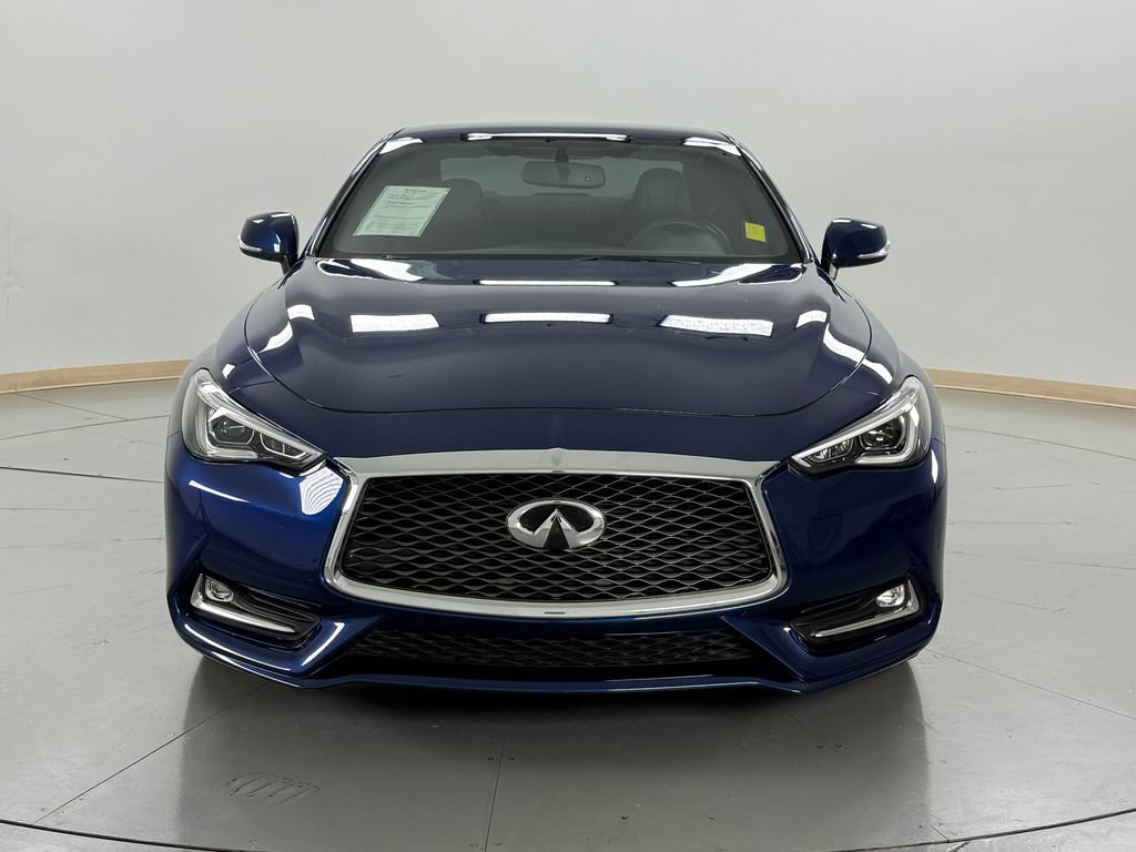 Used 2017 INFINITI Q60 3.0t w/ Cargo Package RWD image 2