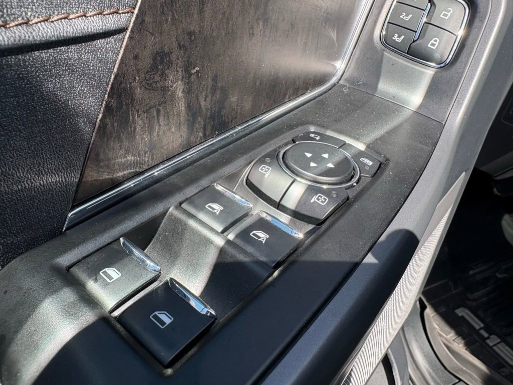 Used 2023 Ford F150 Lightning Lariat w/ Equipment Group 511A High image 24