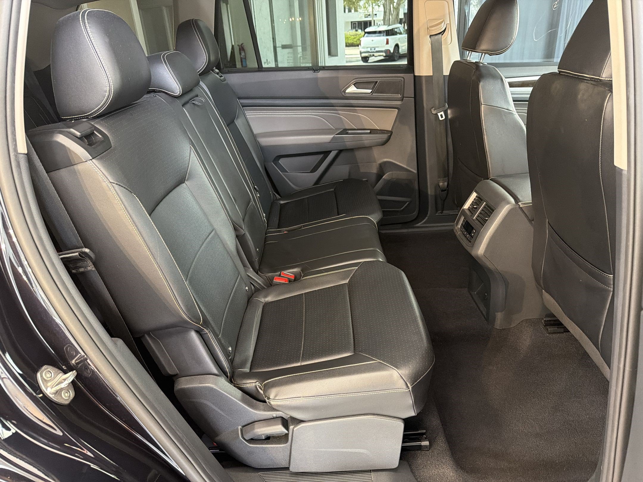 Used 2022 Volkswagen Atlas SE FWD image 30
