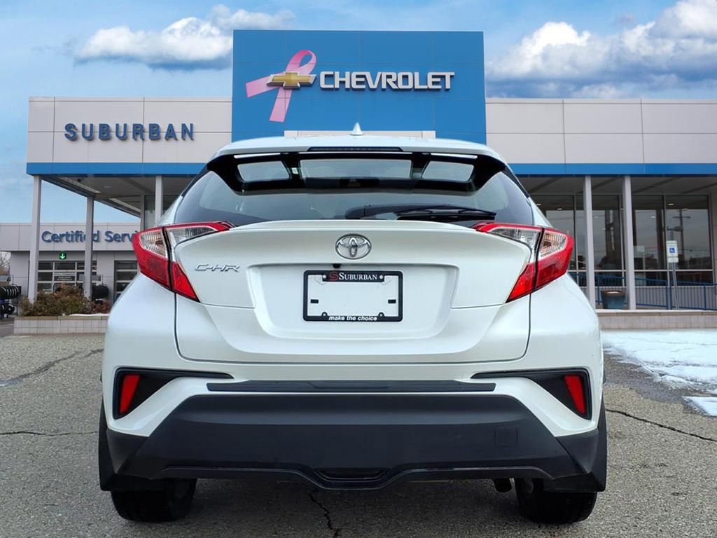 Used 2021 Toyota C-HR LE image 6