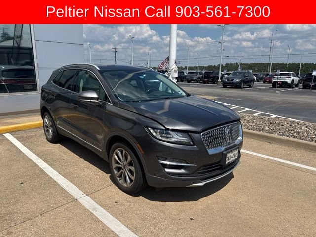 Used 2019 Lincoln MKC Select w/ Select Plus Package FWD image 15