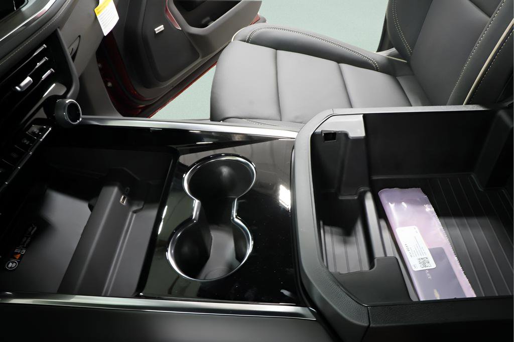 New 2026 Chevrolet Suburban Premier image 19