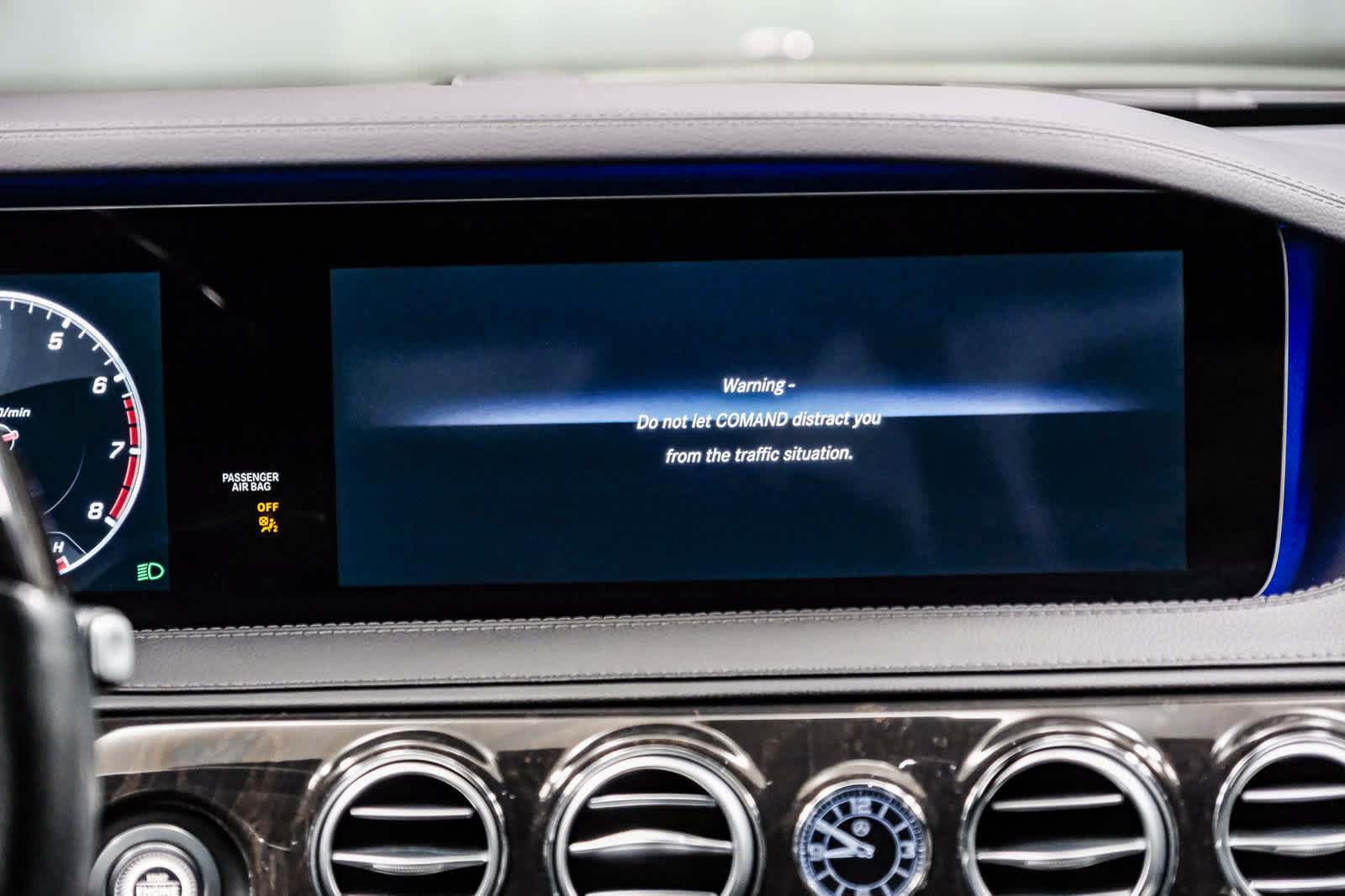 Used 2018 Mercedes-Benz S 560 Sedan image 14