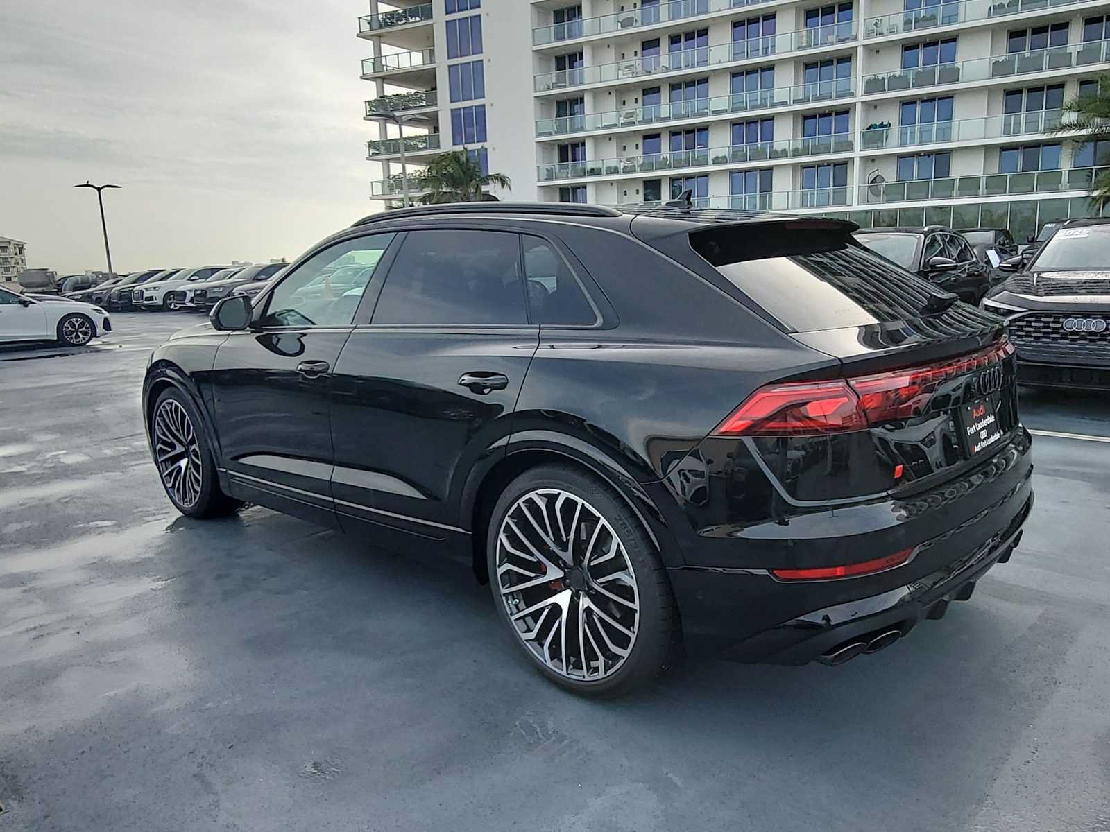 New 2026 Audi SQ8 Prestige AWD/4WD image 4