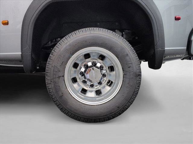 New 2026 GMC Sierra 3500 Denali image 10
