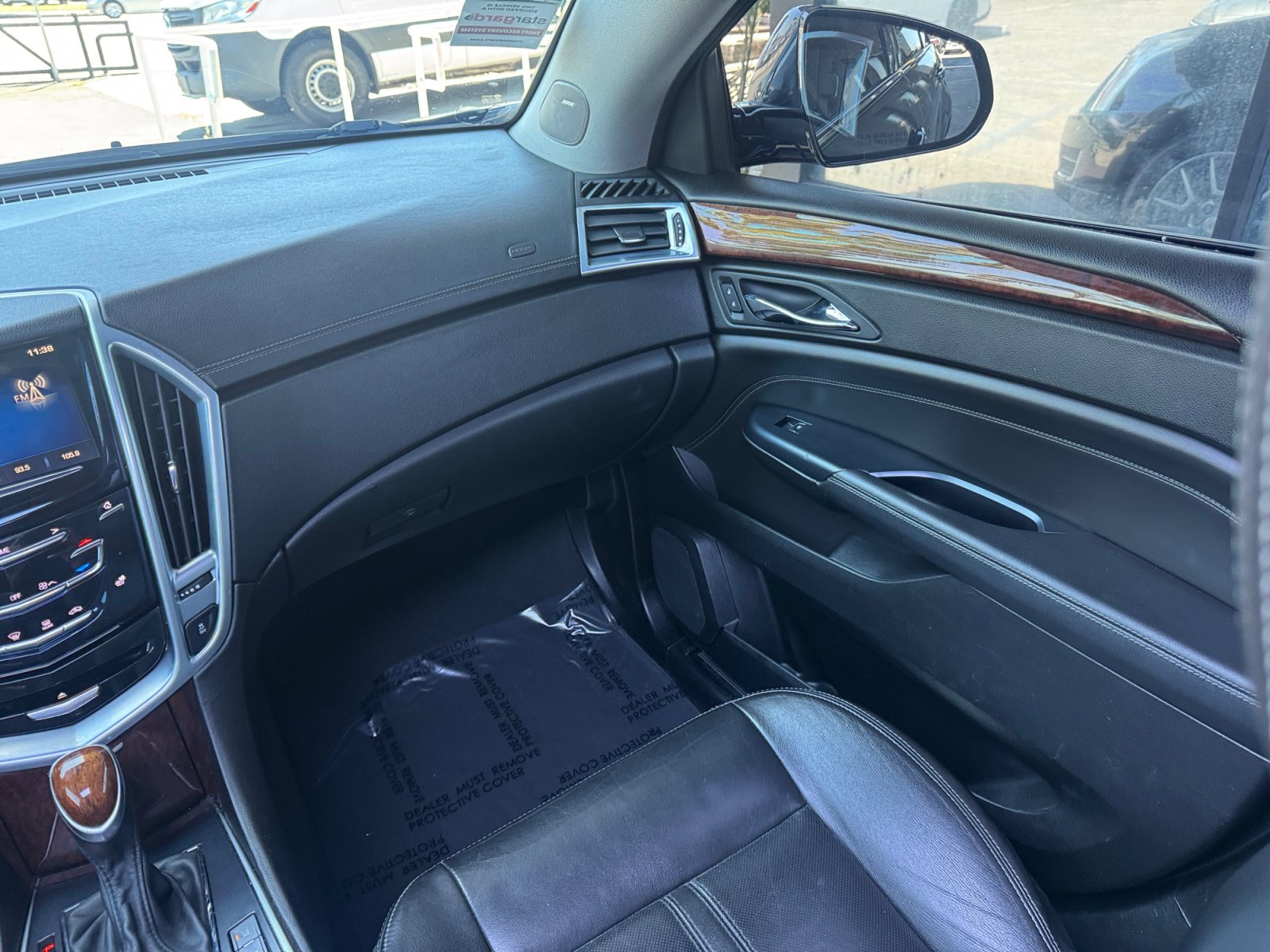 Used 2014 Cadillac SRX Luxury w/ LPO, Sports Edition Package FWD image 23