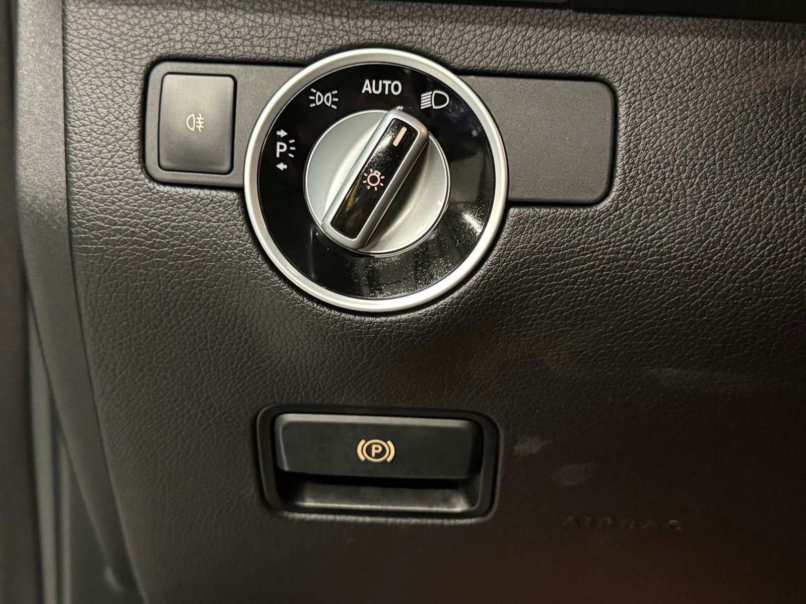 Used 2017 Mercedes-Benz GLE 350 w/ Premium 1 Package image 28