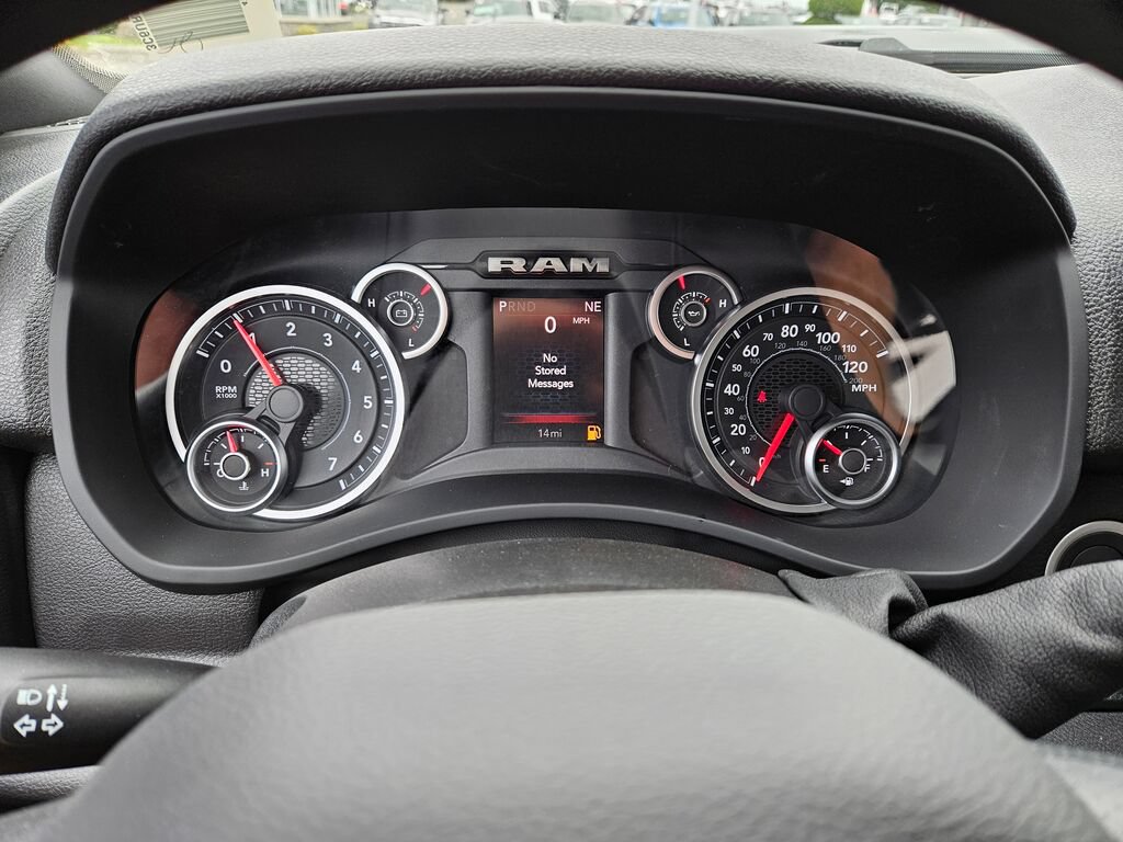 New 2026 RAM 2500 Tradesman AWD/4WD image 18