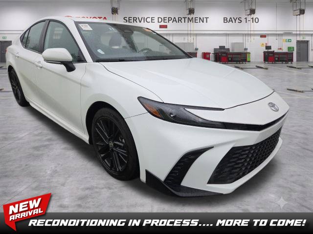 Used 2025 Toyota Camry SE