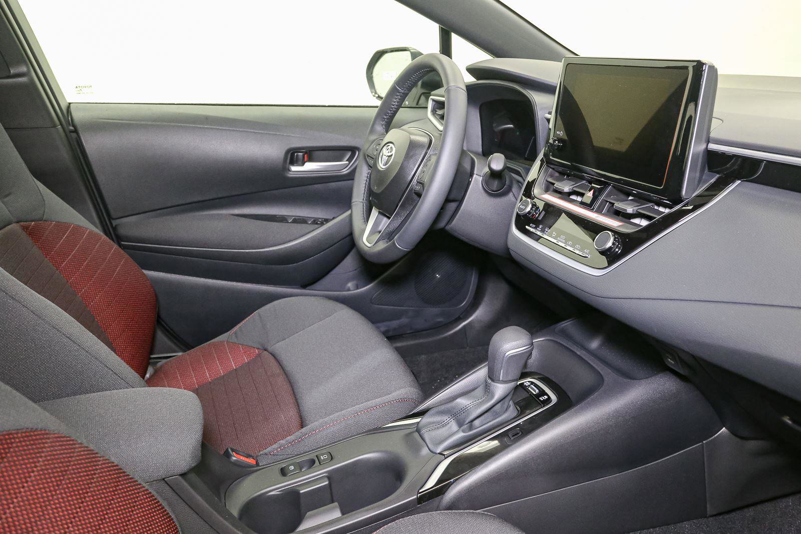 New 2026 Toyota Corolla SE image 14