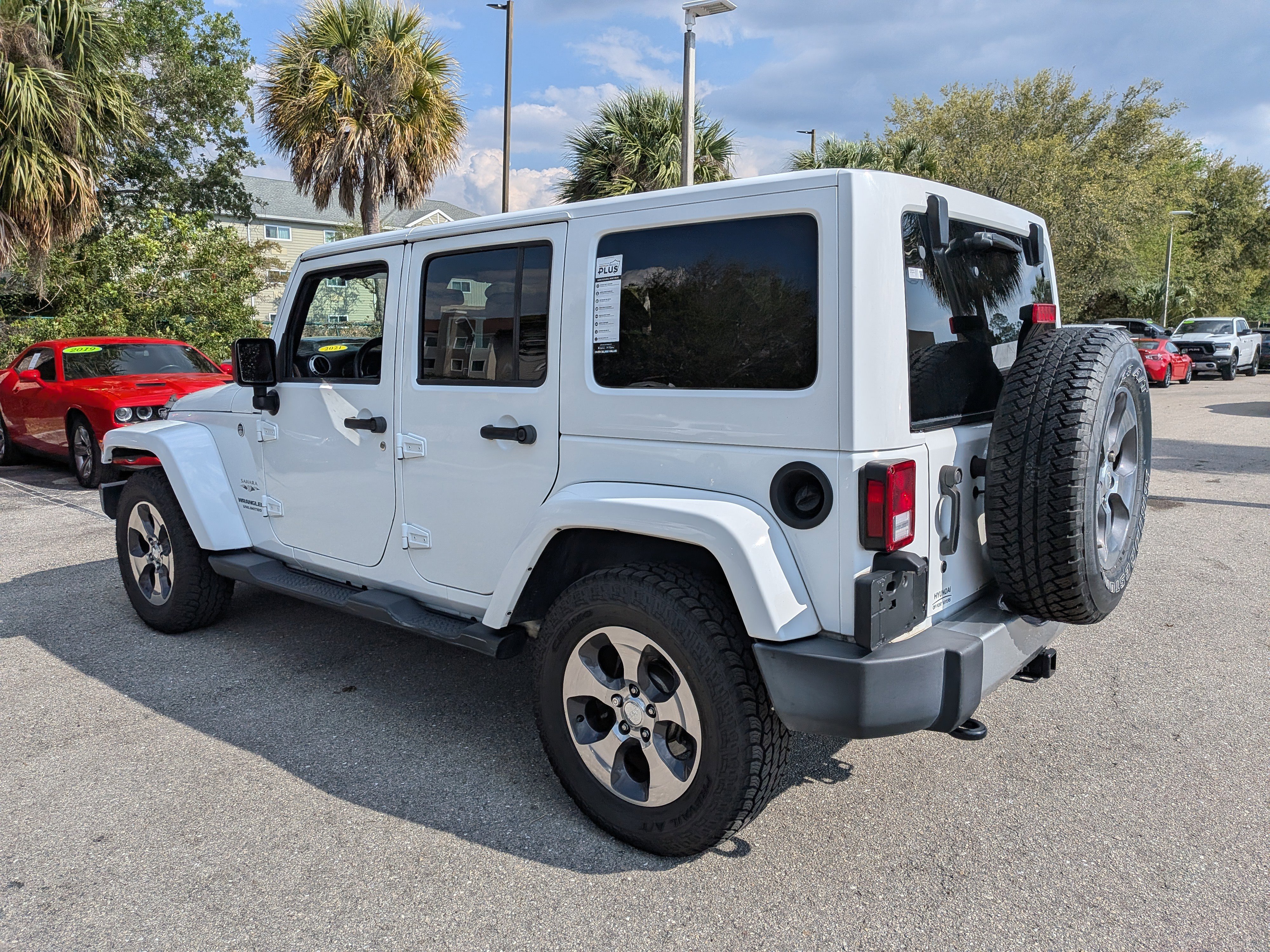 Used 2017 Jeep Wrangler Unlimited Sahara w/ Connectivity Group image 6