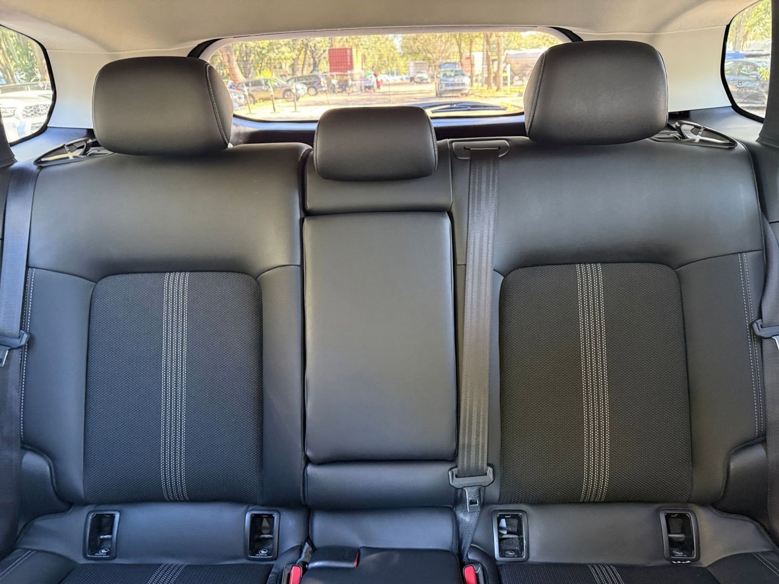 Used 2025 MAZDA CX-50 AWD 2.5 S w/ Select Package image 32