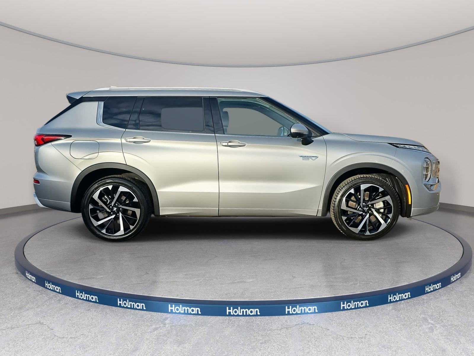 Used 2024 Mitsubishi Outlander SEL image 8