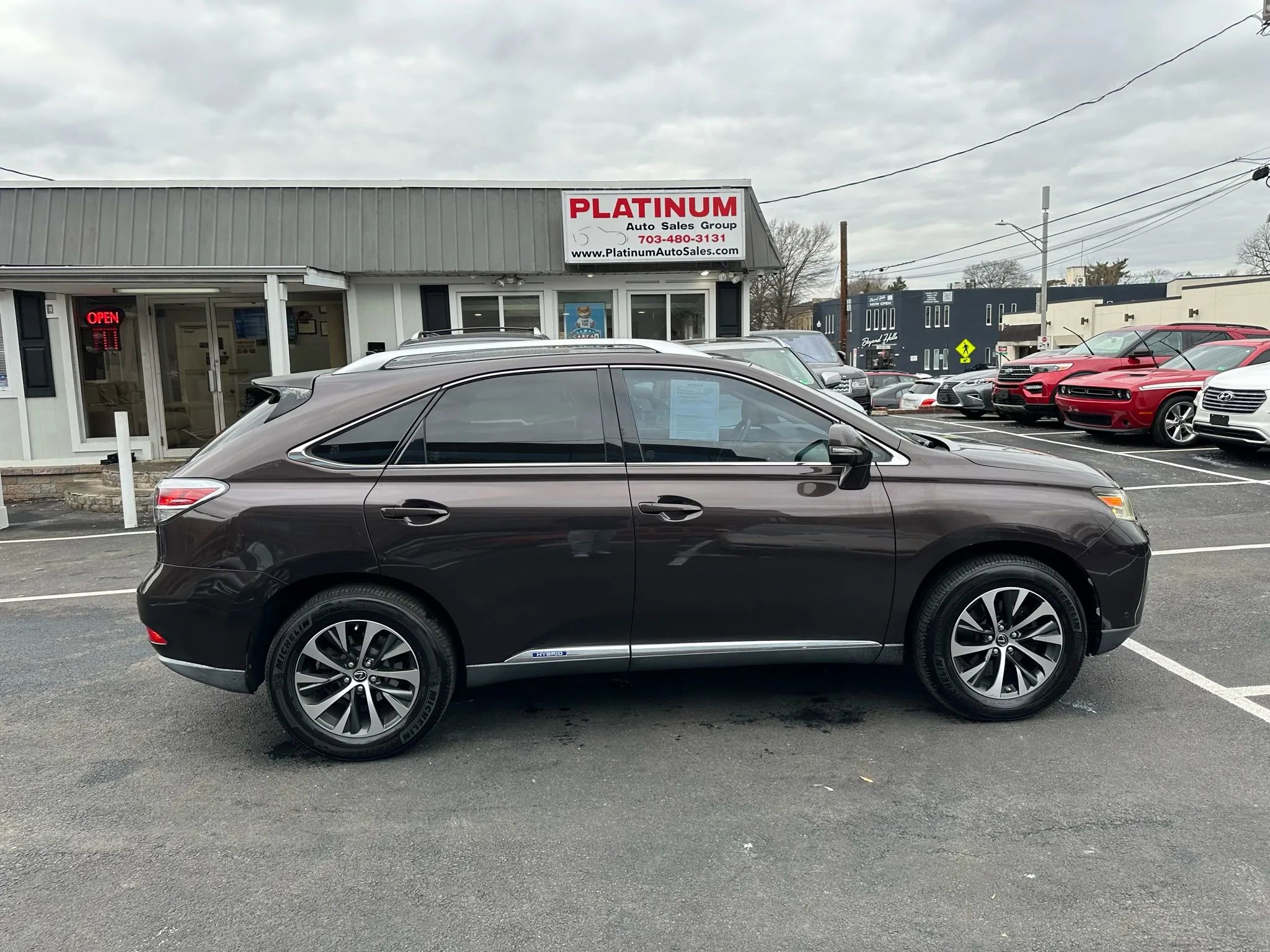 Used 2013 Lexus RX 450h AWD image 3