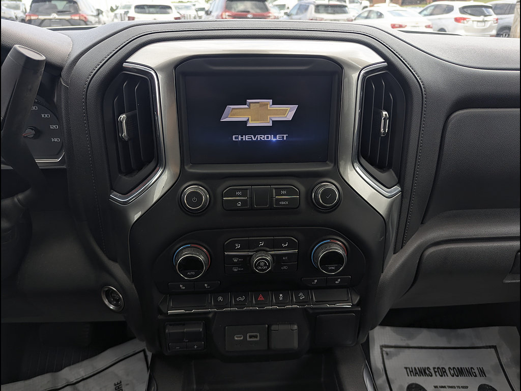 Used 2020 Chevrolet Silverado 1500 RST AWD/4WD image 29