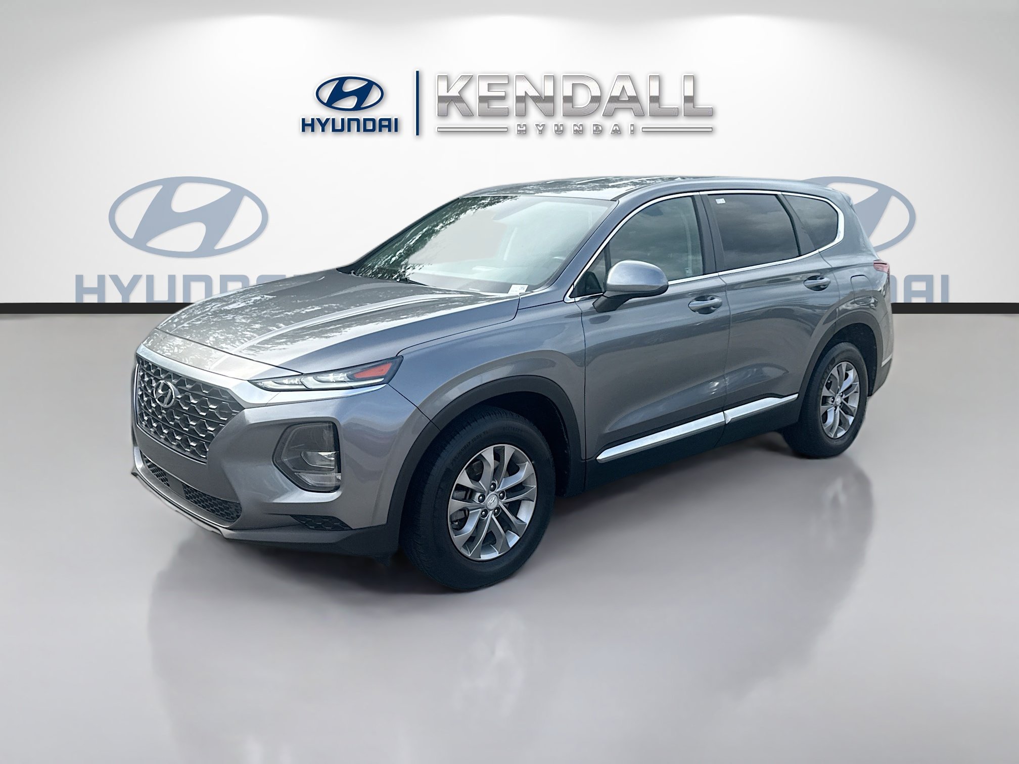 Used 2019 Hyundai Santa Fe SE FWD image 3